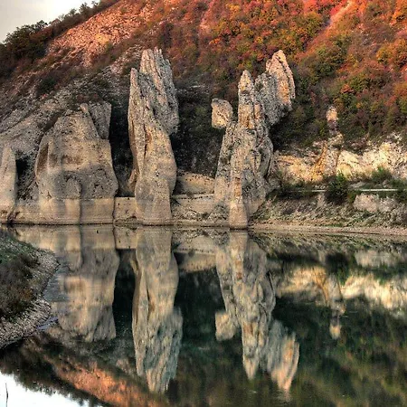 빌라 Beliyat Dom